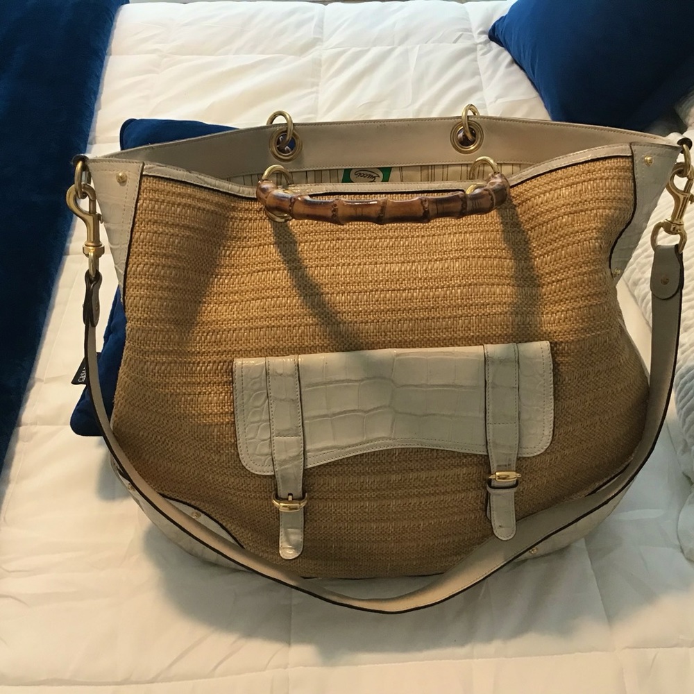 Gucci raffia straw and leather large bag